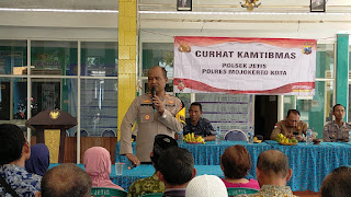 Dengarkan Keluhan Warga, Polres Mojokerto Kota Gelar Jumat Curhat di Desa