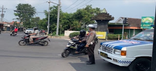 Ciptakan Harkamtibmas yang Aman dan Kondusif, Polsek Prajuritkulon Laksanakan Patroli Presisi