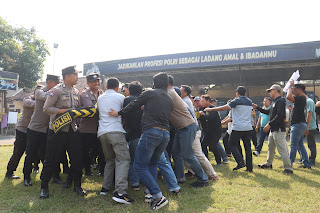 Ciptakan Pilkada Damai 2024, Polres Mojokerto Kota Gelar Simulasi Sispamkota